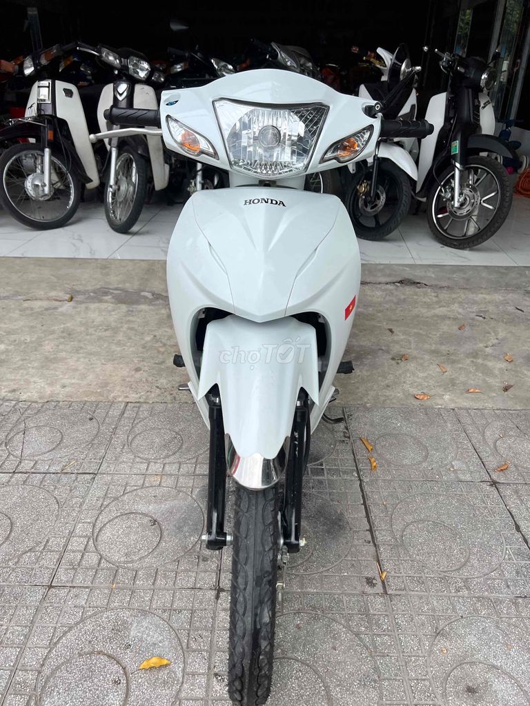 bán xe honda wave đời 2023 xe đẹp máy zin như mới