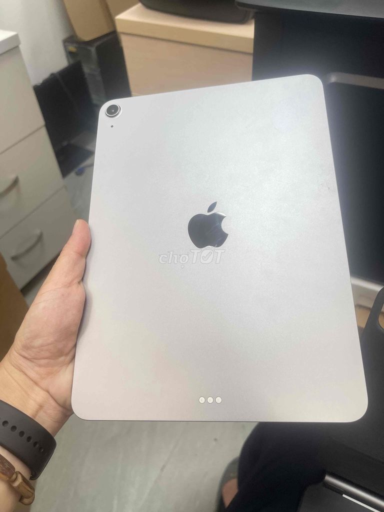 Combo Ipad Air 7 M3 128GB Wifi + Magic Keyboard. Mua bán Máy tính bảng tại Thành phố Thủ Đức Tp Hồ Chí Minh được đăng bởi Tuan Sama hình 1