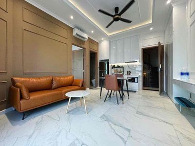 CĂN HỘ DỊCH VỤ CỬA SỔ LỚN TRUNG TÂM QUẬN 7