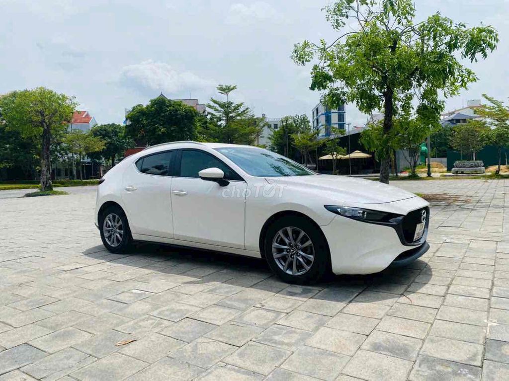 Mazda 3 Sport Luxury 2020, Chất. Mua bán Ô tô tại Quận Long Biên Hà Nội được đăng bởi Nguyễn Văn Lương hình 4