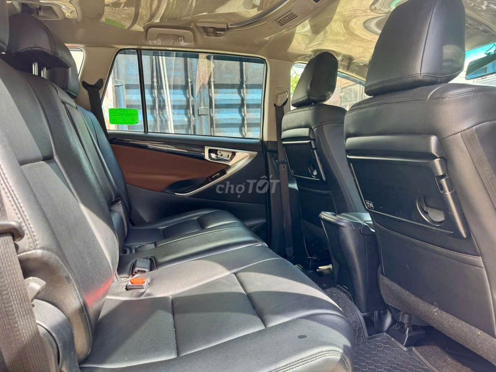 Toyota Innova 2.0G đời xe: 2018 Số tự động 8 chỗ. Mua bán Ô tô tại Huyện Hóc Môn Tp Hồ Chí Minh được đăng bởi Mr Nhựt chuyên xe hơi lướt chuẩn Toyota Sure hình 14