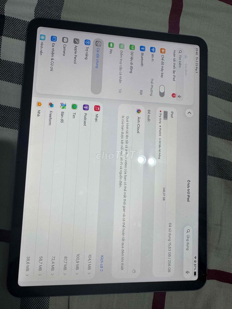 Apple iPad Pro 11 256GB 4G màu ghi. Mua bán Máy tính bảng tại Quận 7 Tp Hồ Chí Minh được đăng bởi Phan The Phuong hình 1