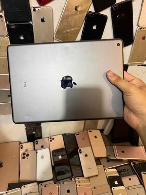 iPad gen 7 màn zin 🚛. Mua bán Máy tính bảng tại Quận Tân Bình Tp Hồ Chí Minh được đăng bởi như ý