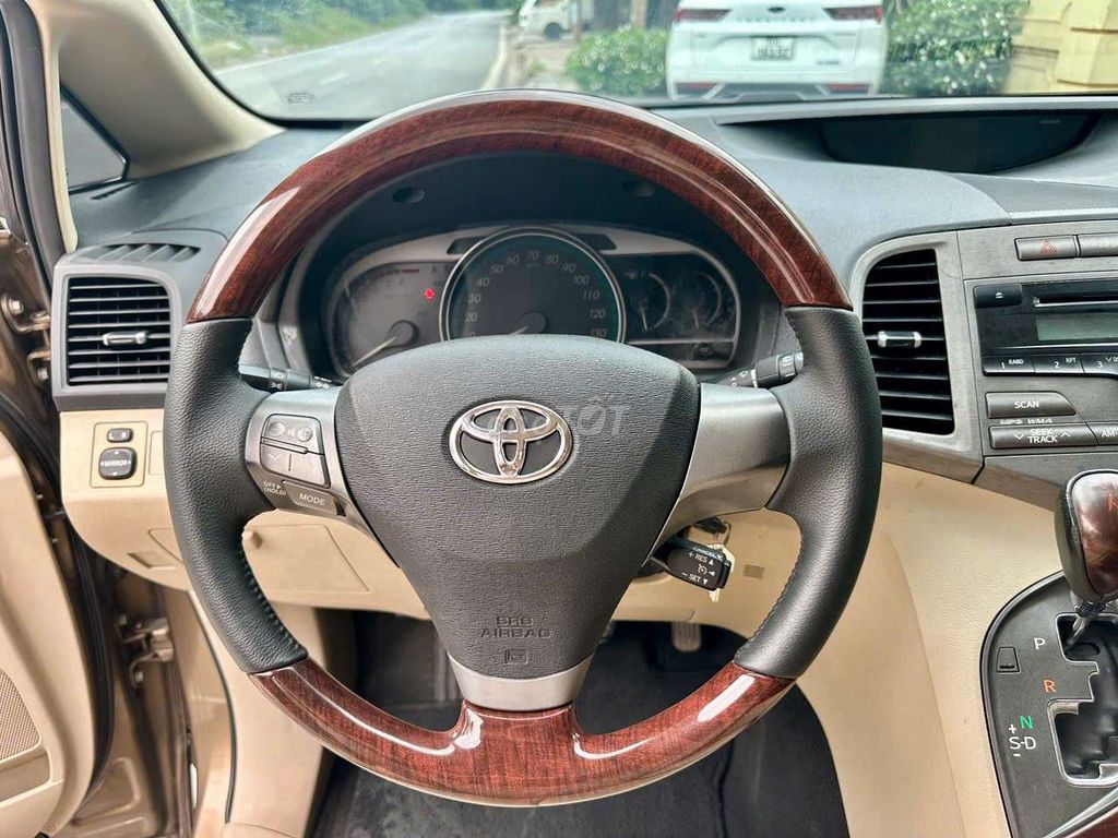 2009 Toyota Venza 2.7 AT - 90000 km. Mua bán Ô tô tại Huyện Thanh Trì Hà Nội được đăng bởi Do Le Minh hình 13