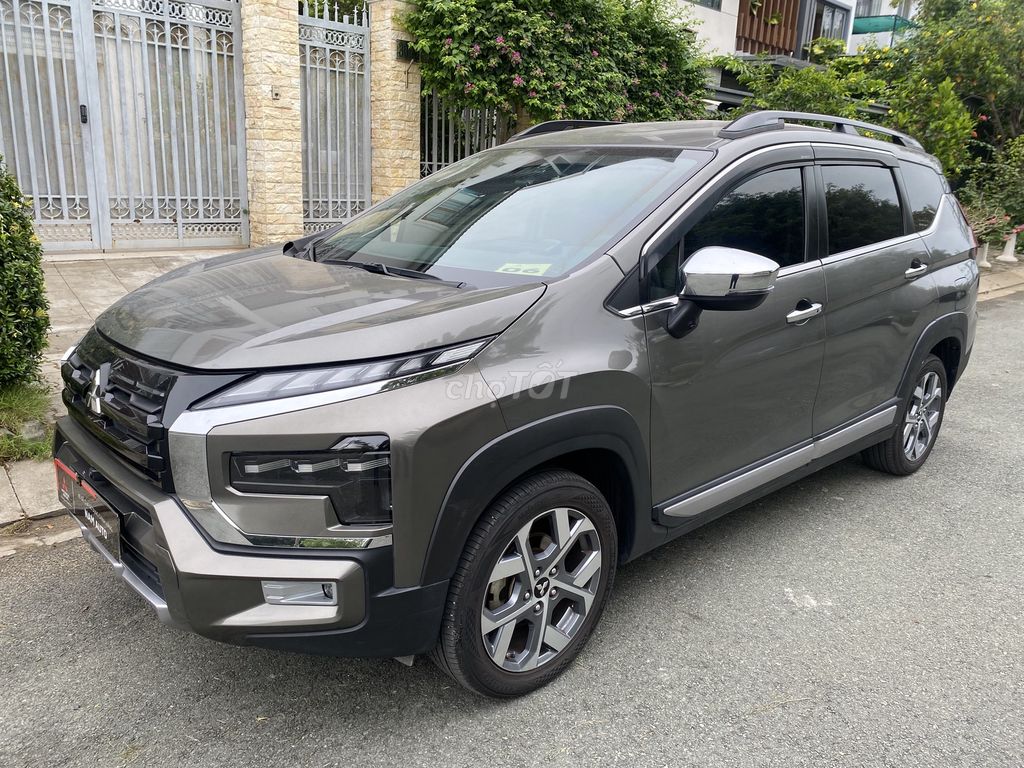 Mitsubishi Xpander Cross 2023 - 850000 km. Mua bán Ô tô tại Quận 7 Tp Hồ Chí Minh được đăng bởi quốc phương hình 3