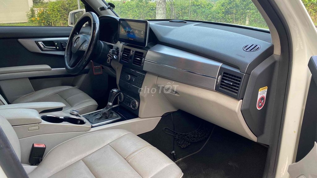 Mercedes Benz GLK ( siêu cọp ) zin 100%. Mua bán Ô tô tại Huyện Hóc Môn Tp Hồ Chí Minh được đăng bởi hiếu hình 8