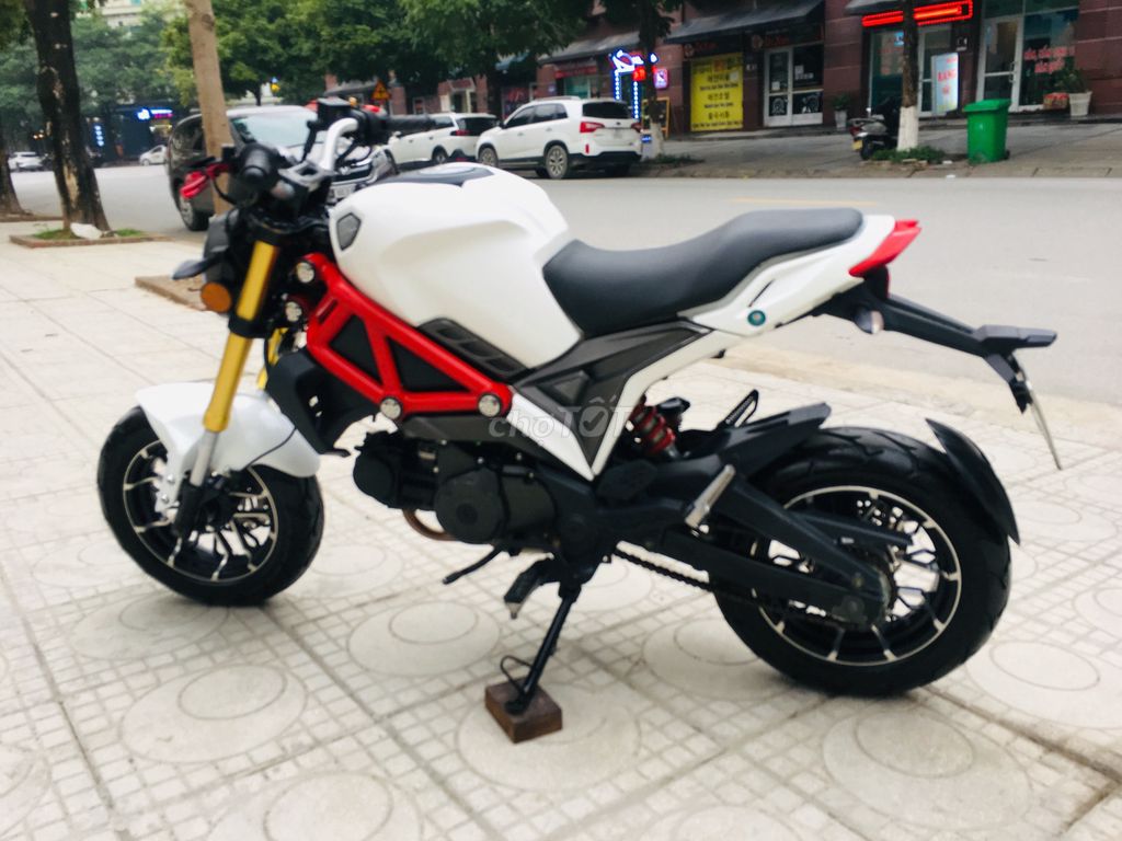 DUCATI MONSTER 110 CHÍNH CHỦ ĐI GIỮ GÌN ĐK 2024. Mua bán Xe máy tại Quận Nam Từ Liêm Hà Nội được đăng bởi Lê Duy Anh hình 6