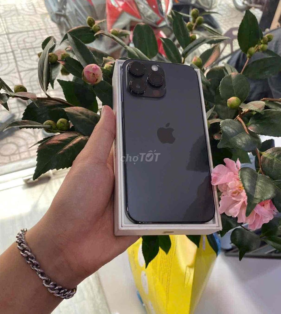 iphone 14promax 1tb đen qtế mỹ pin90 lkch apple. Mua bán Điện thoại tại Quận 3 Tp Hồ Chí Minh được đăng bởi Nam Á Mobile hình 1