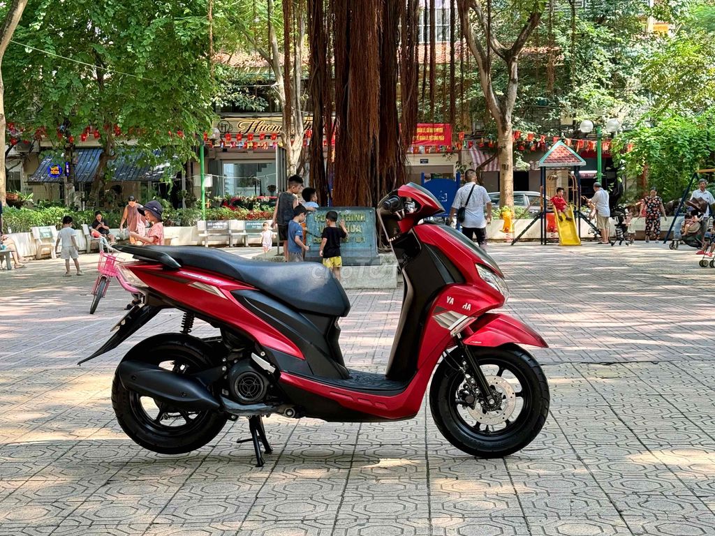 Yamaha FreeGo S 2023 Красный ABS премиум полный комплект