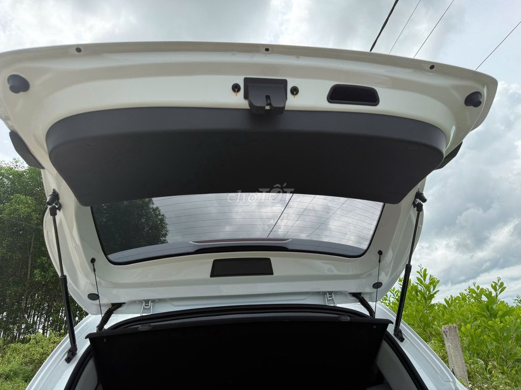 MG MGZS 2025 Standard 1.5 AT 2WD - 3900 km. Mua bán Ô tô tại Quận Cẩm Lệ Đà Nẵng được đăng bởi Nguyễn Đức Trưởng hình 8