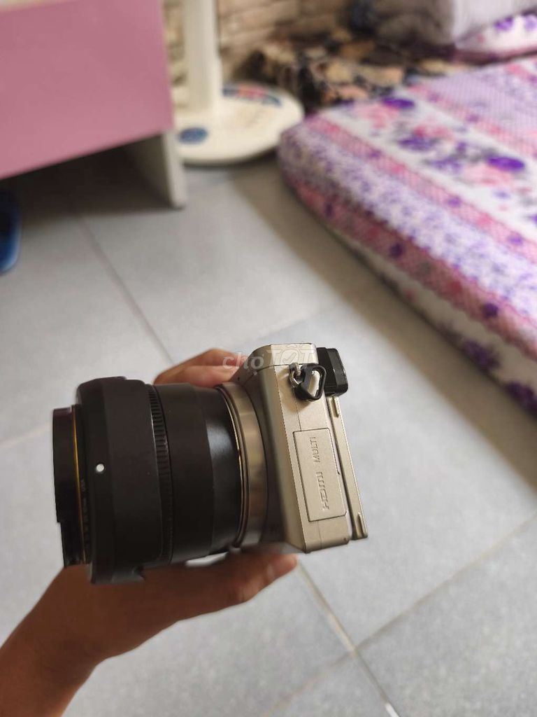 Máy ảnh Sony A6000 nhận trade đt. Mua bán Máy ảnh, Máy quay tại Huyện Thoại Sơn An Giang được đăng bởi Hoàng hình 1
