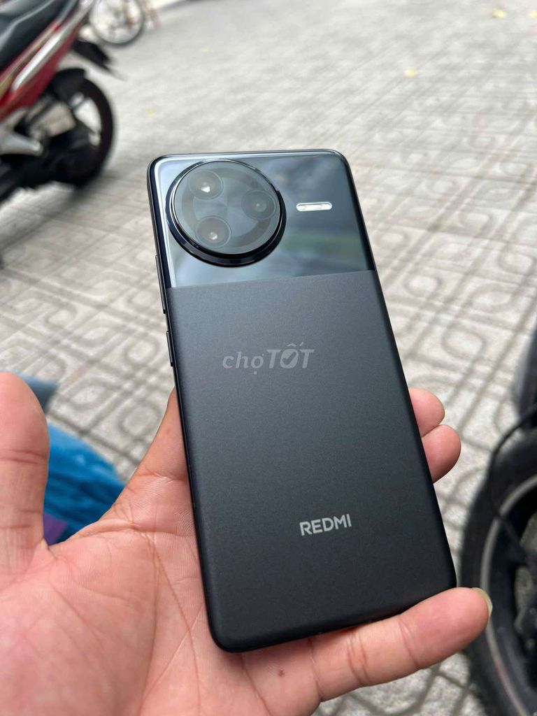 Xiaomi Redmi K80 Pro 12GB 256GB Đen 99%. Mua bán Điện thoại tại Quận 12 Tp Hồ Chí Minh được đăng bởi Tú hình 1