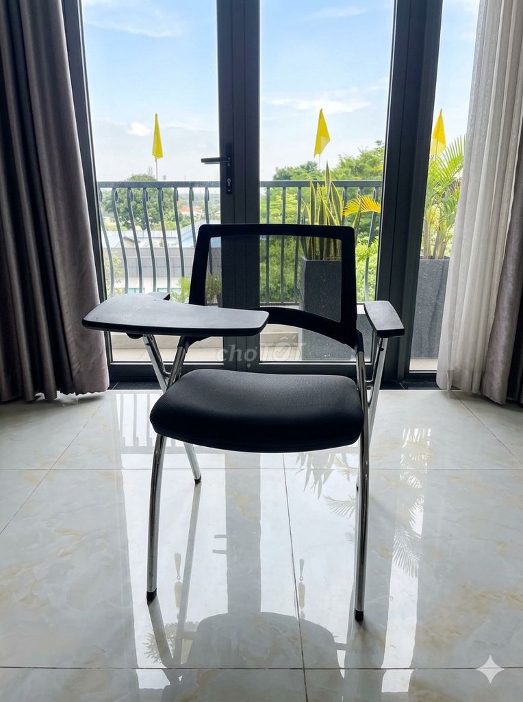 Ghế đào tạo gấp gọn liền bàn Đen. Mua bán Bàn ghế tại Thành phố Thủ Đức Tp Hồ Chí Minh được đăng bởi Nguyễn Thị Thùy Trang hình 1