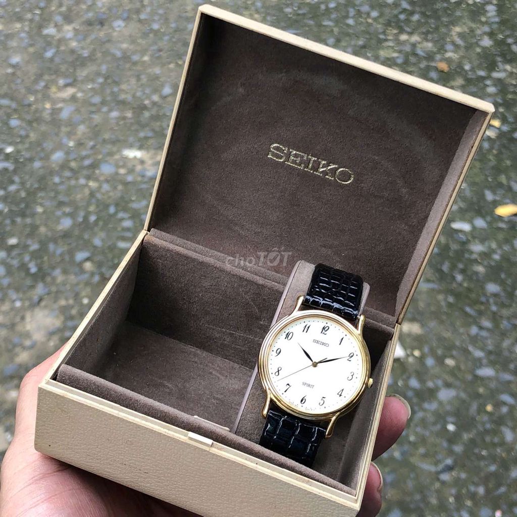 Đồng hồ seiko còn box