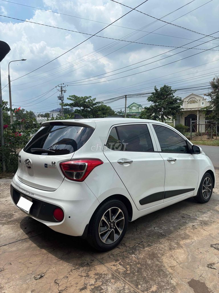 Hyundai Grand i10 2020 Grand 1.2 AT - 62000 km. Mua bán Ô tô tại Huyện Cẩm Mỹ Đồng Nai được đăng bởi Quân car Đn hình 3