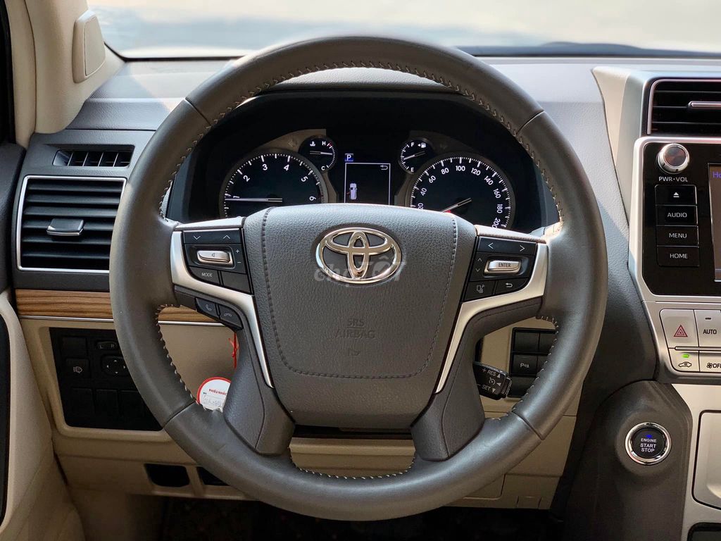 Toyota Land Cruiser Prado 2018 2.7L VX - 90.000 km