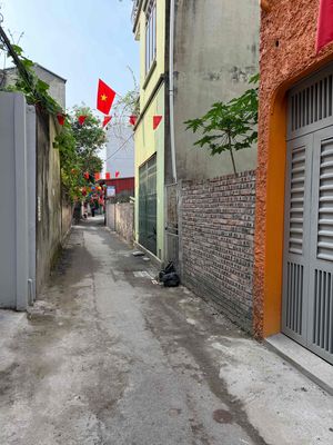 Bán Đất 37m2 Đất Ngõ 145 Phúc Lợi, Ngõ Thông Xe 4 Chỗ Nhỏ. Giá 6.x Tỷ