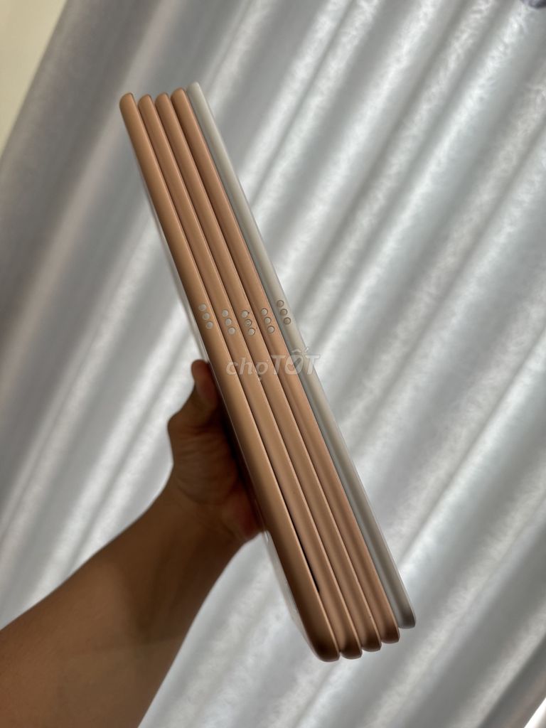 ipad Gen 7 - 32gb -WIFI,đẹp 99%..zin keng.. chuẩn. Mua bán Máy tính bảng tại Quận Gò Vấp Tp Hồ Chí Minh được đăng bởi Bình Ipad  hình 6