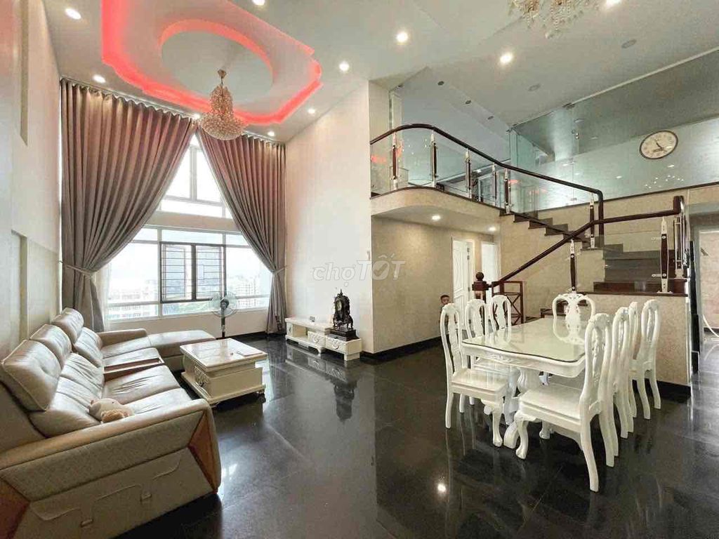 Аренда · 5 комн. · 240 м² · Huyện Nhà Bè, ул. Nguyễn Hữu Thọ