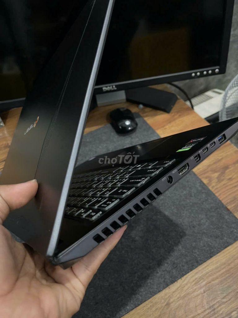 Laptop Gaming Nhật i7-8750h/16g/ 512ssd / rtx 2070