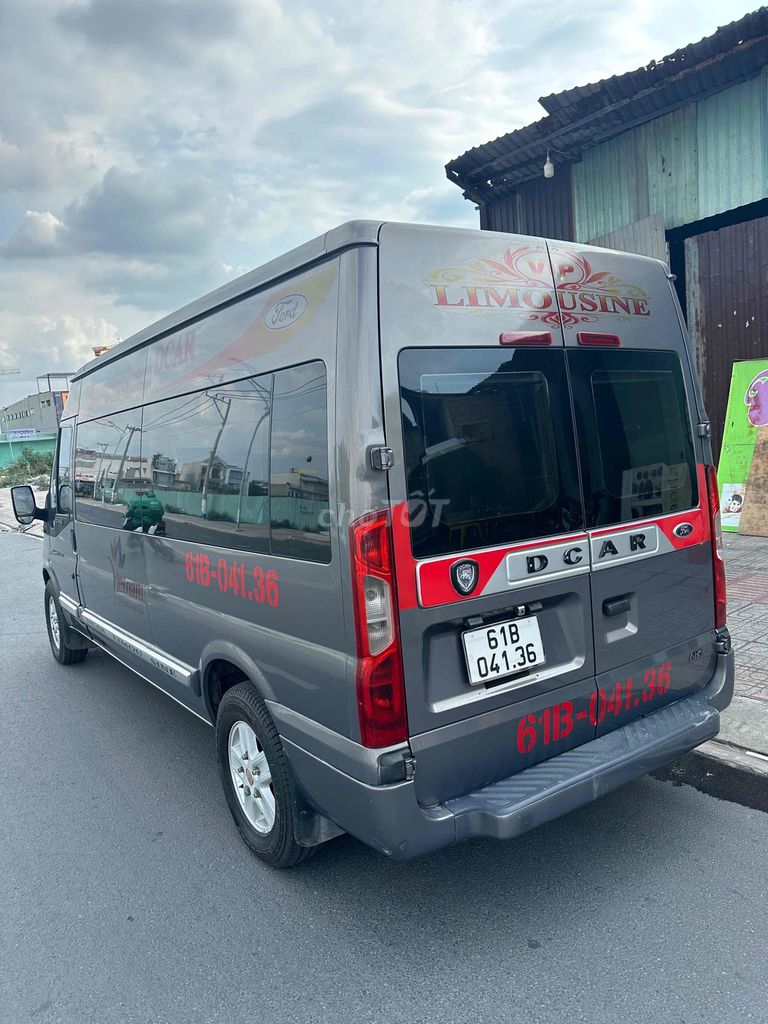 Ford Transit 2015 limousine 10 ghế ngã cực vip rin. Mua bán Ô tô tại Quận 12 Tp Hồ Chí Minh được đăng bởi tuan minh hình 4