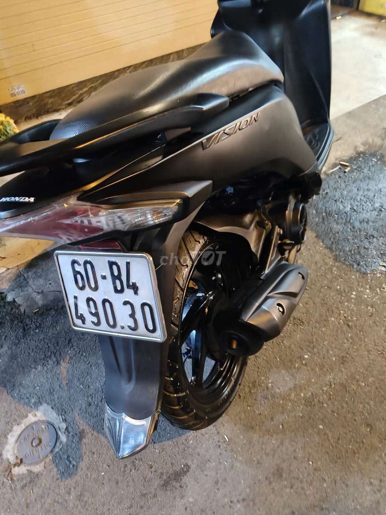Xe vision 2015. Mua bán Xe máy tại Quận 11 Tp Hồ Chí Minh được đăng bởi Cửa Hàng Bảo Trâm hình 4
