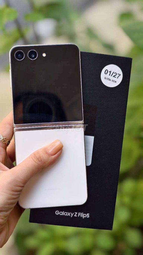 Samsung Galaxy Z Flip5 256GB Vn Fullbox. Mua bán Điện thoại tại Quận 10 Tp Hồ Chí Minh được đăng bởi Mon Store hình 1