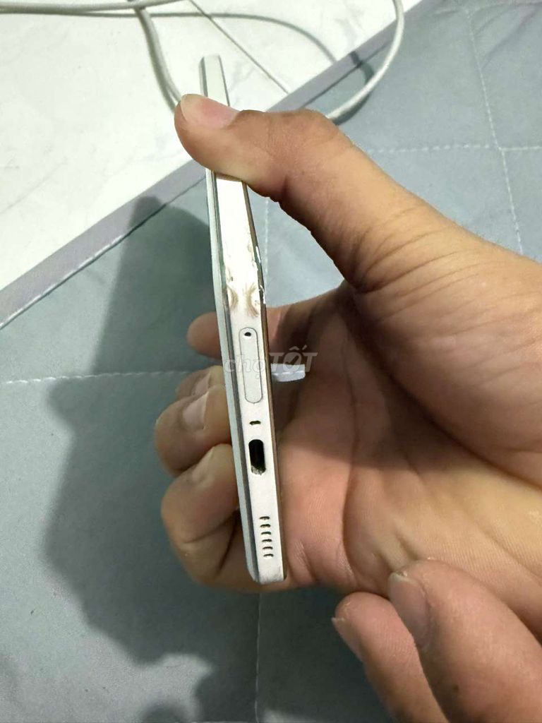 iQOO Neo9 256GB Trắng . Mua bán Điện thoại tại Thành phố Thủ Đức Tp Hồ Chí Minh được đăng bởi Nam Trần hình 1
