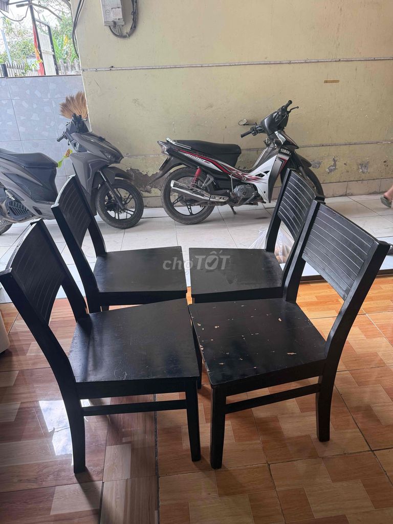 Thanh lý ghế đẩu như hình. Mua bán Bàn ghế tại Huyện Long Thành Đồng Nai được đăng bởi Văn Cal hình 1