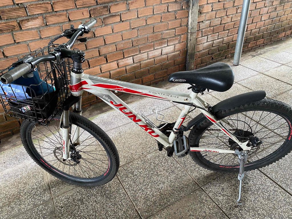 Xe đạp địa hình khung nhôm. Mua bán Xe đạp tại Huyện Châu Đức Bà Rịa - Vũng Tàu được đăng bởi Hoa Nguyen hình 2