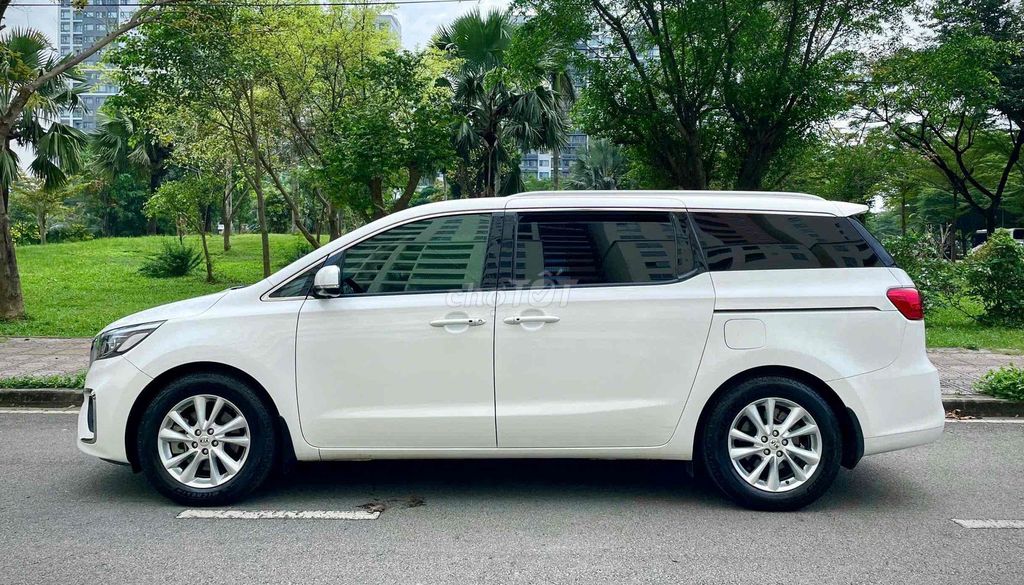 KIA SEDONA FULL DẦU 2021 Trắng 57.000km. Mua bán Ô tô tại Thành phố Thủ Đức Tp Hồ Chí Minh được đăng bởi Hoa Nguyen hình 3