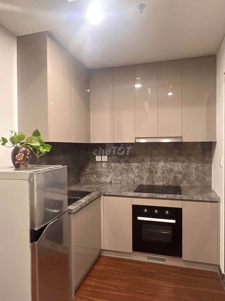 Cho thuê Studio H2 VinHomes Ocean Park 7tr bao phí dịch vụ