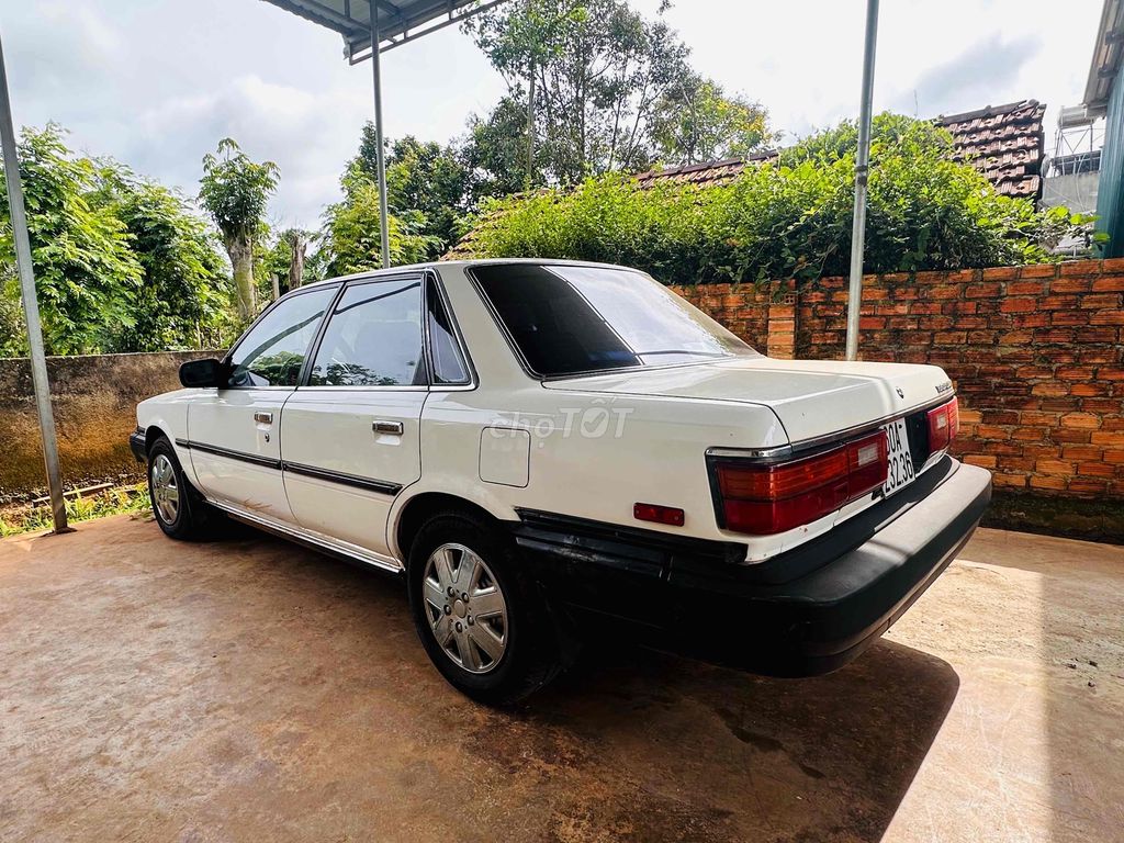 Toyota Camry 1990 - 9999 km. Mua bán Ô tô tại Huyện Đắk Mil Đắk Nông được đăng bởi nguyễn tuất hình 1