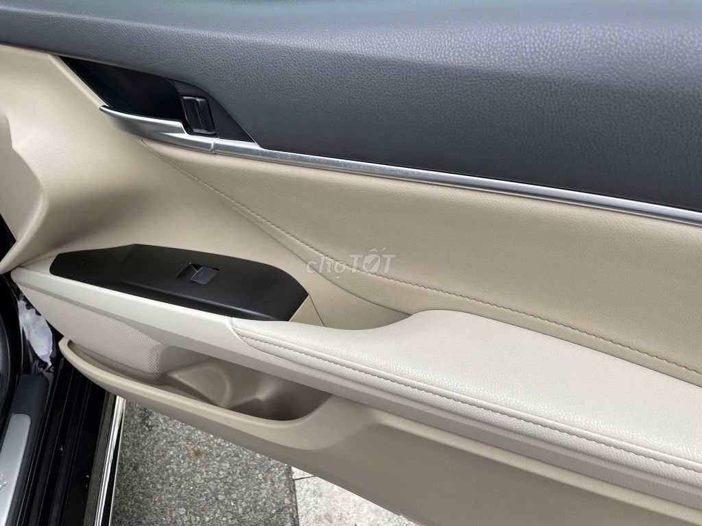 TOYOTA CAMRY 2.5Q MODEL 2022 SIÊU LƯỚT. Mua bán Ô tô tại Quận Gò Vấp Tp Hồ Chí Minh được đăng bởi ĐỨC XE LƯỚT hình 13