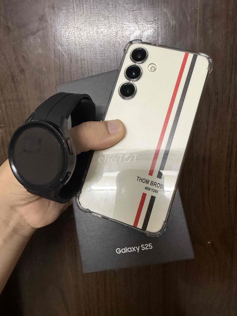 samsung Watch 5 pro. Mua bán Thiết bị đeo thông minh tại Quận Nam Từ Liêm Hà Nội được đăng bởi TH Mobile hình 1