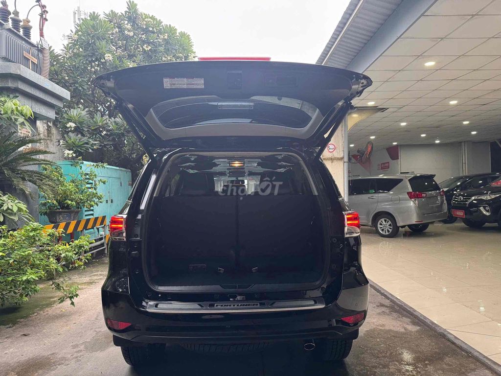 Fortuner 2024 2.7L 4x2 AT chưa hết rodai. Mua bán Ô tô tại Quận Gò Vấp Tp Hồ Chí Minh được đăng bởi Nguyễn An hình 5