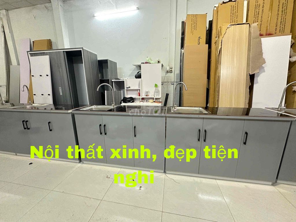 tủ bếp đầy đủ phụ kiện