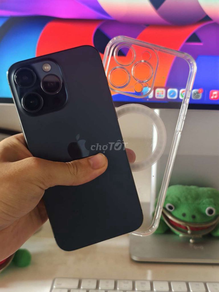 Apple iPhone 15 Pro Max 256GB QT đã thay màn hình. Mua bán Điện thoại tại Quận Liên Chiểu Đà Nẵng được đăng bởi Minh Hiệp CócXanhMobile hình 1
