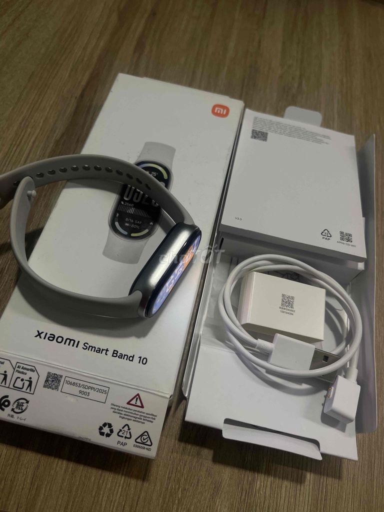 Xiaomi Smart Band 10 Bạc. Mua bán Thiết bị đeo thông minh tại Quận Tân Phú Tp Hồ Chí Minh được đăng bởi Le Thuy hình 1