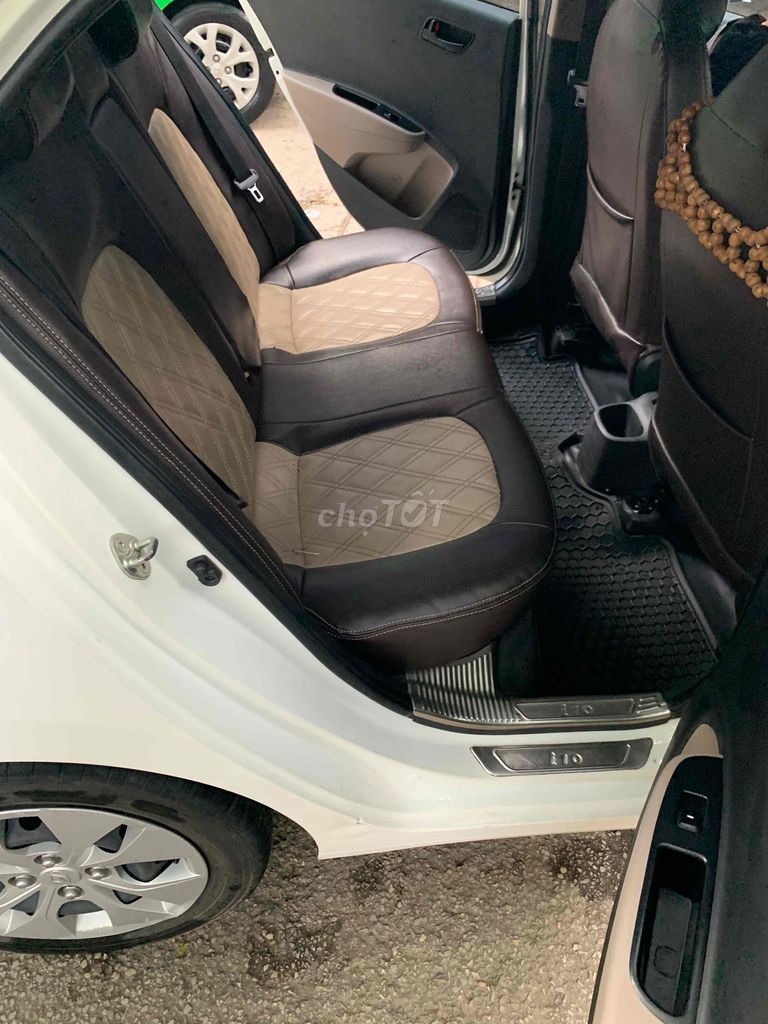 Hyundai Grand i10 2021 Sedan 1.2 MT - 153000 km. Mua bán Ô tô tại Thành phố Vinh Nghệ An được đăng bởi Nguyên Soái hình 4