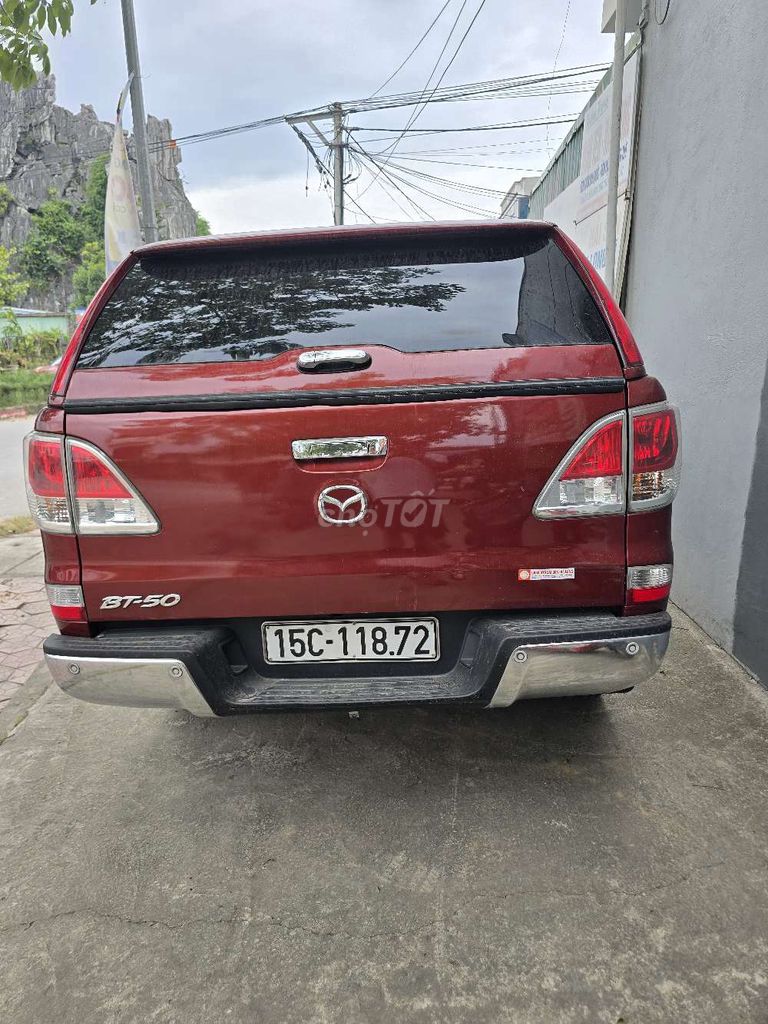 Mazda BT-50 2014 Автомат Красный