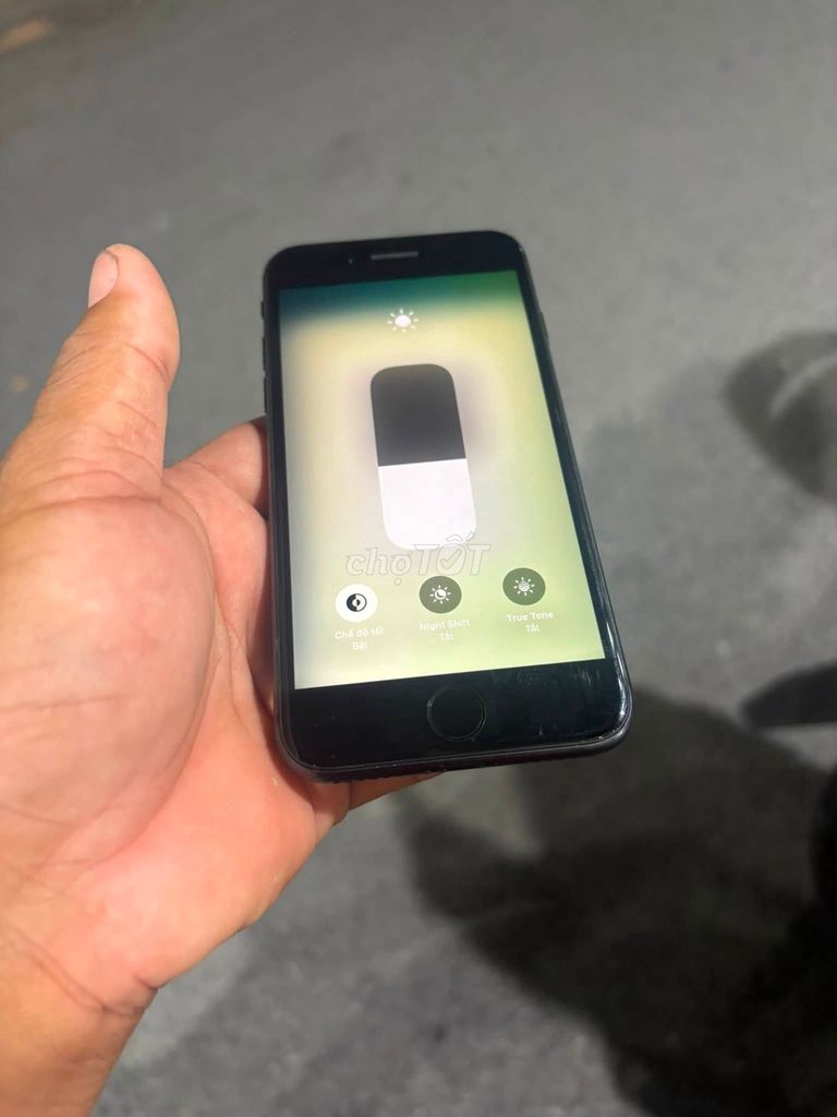 Apple iPhone 8 64GB Đen Đã sử dụng. Mua bán Điện thoại tại Quận 5 Tp Hồ Chí Minh được đăng bởi Hội Đồ Điện Tử hình 1