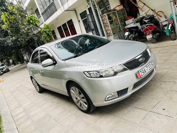 Kia Forte 1.6AT 2013. Mua bán Ô tô tại Quận Tây Hồ Hà Nội được đăng bởi Đỗ Tiến Dũng hình 3