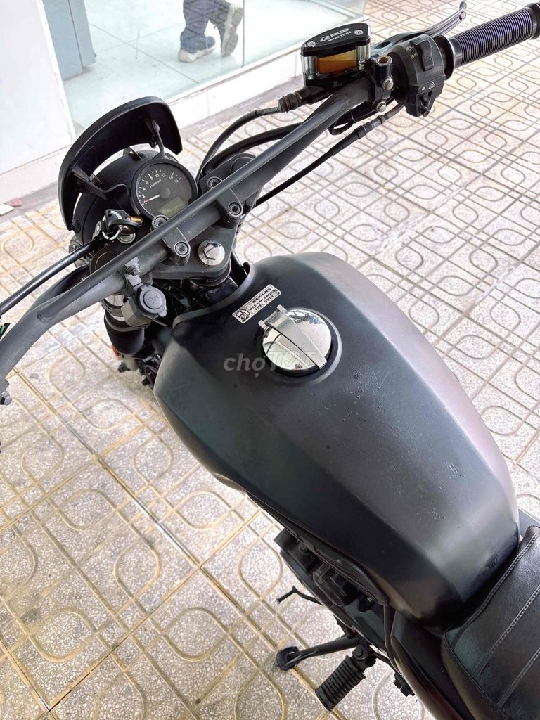 Bán xe môtô Brixton 125 FI 2018 máy zin BSTP 7 nút. Mua bán Xe máy tại Quận 3 Tp Hồ Chí Minh được đăng bởi Shop Đồng Hồ Bút Viết Mắt kính Bật lửa Nhẫn Mỹ hình 5