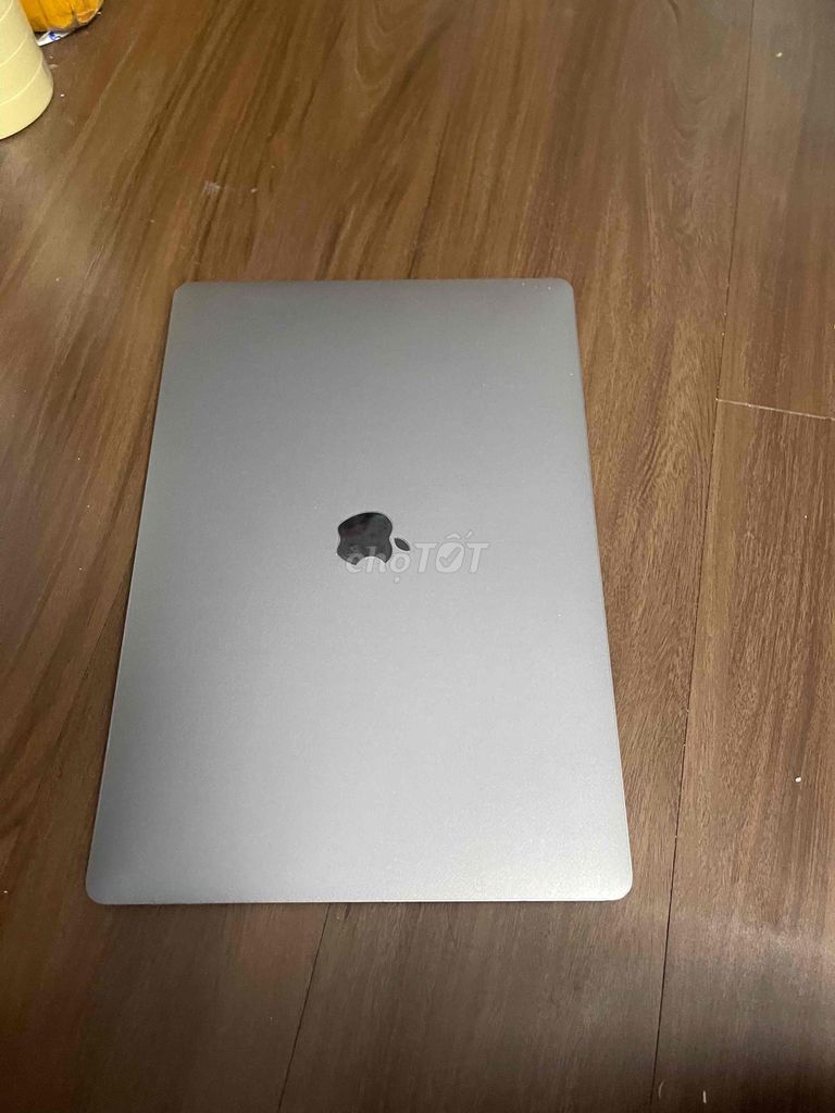 Macbook pro 16” 2019 i9/16g/1T/4g bh3 tháng