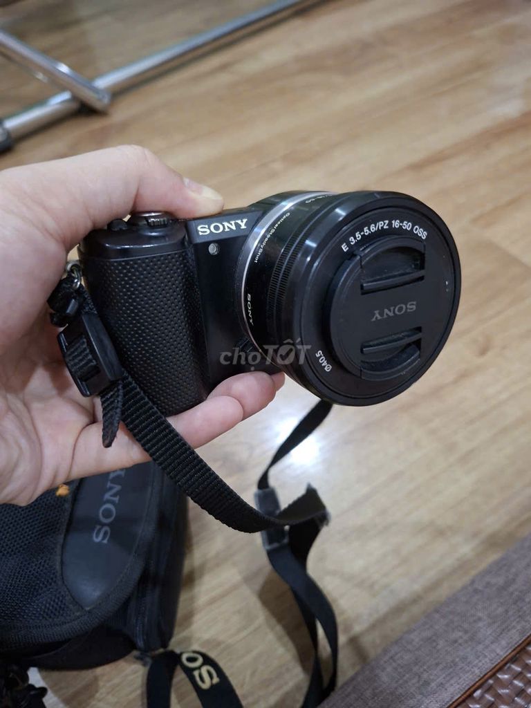 Máy ảnh Sony A5000 Đen. Mua bán Máy ảnh, Máy quay tại Quận Hà Đông Hà Nội được đăng bởi Giang hình 1