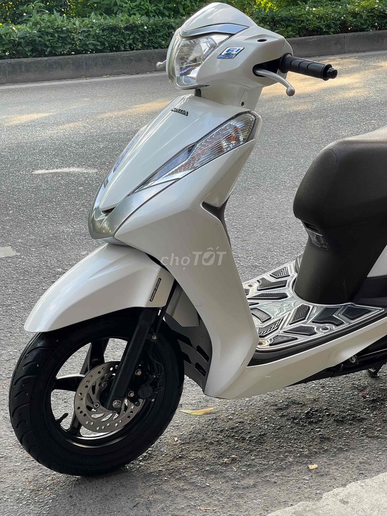 LEAD 125 chính chủ hàng chất lượng. Mua bán Xe máy tại Quận Đống Đa Hà Nội được đăng bởi Hà hình 6