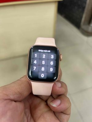 apple watch se-40mm,new 99%.