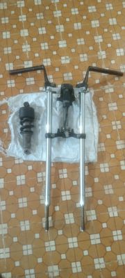 Phụ tùng xe máy Sonic kim loại màu bạc đen. Mua bán Phụ tùng xe tại Huyện Mỹ Xuyên Sóc Trăng được đăng bởi Mã Hiệp Thành