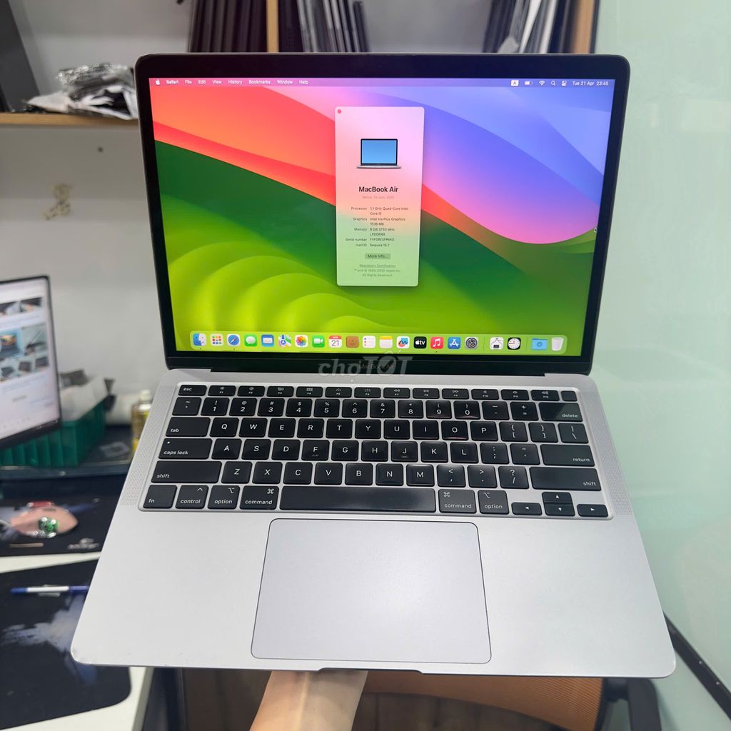 MACBOOK AIR 2020 13-INCH GIÁ SIÊU MỀM, MỎNG NHẸ. Mua bán Laptop tại Quận Tân Bình Tp Hồ Chí Minh được đăng bởi Nguyễn thế duy hình 1